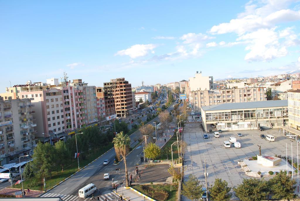Hotel Grand Iskender Adıyaman Exterior foto